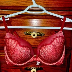 Victoria secret bra size 36D